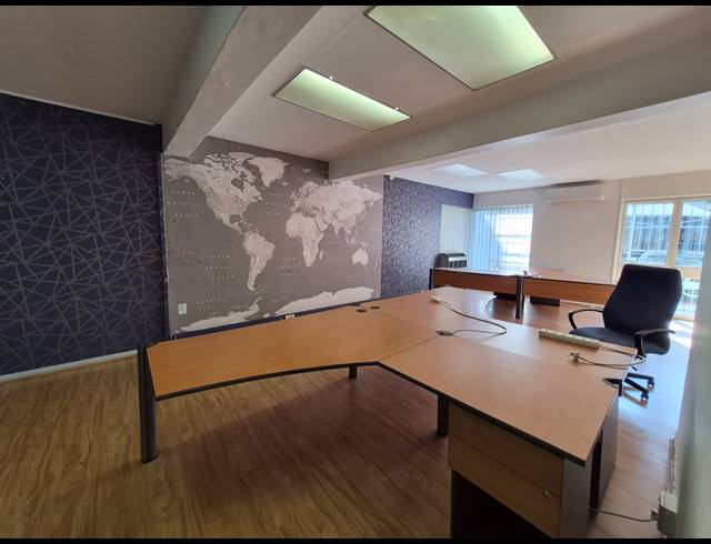 118M² OFFICE TO LET IN RIVONIA